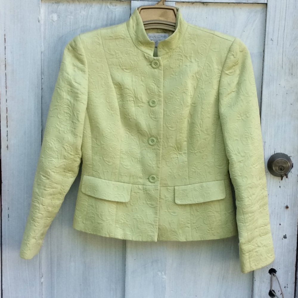 CASUAL CORNER GREEN BLAZER